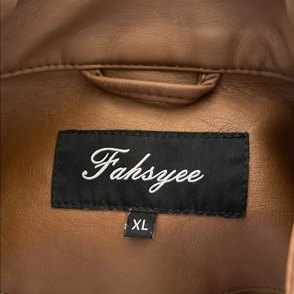 Brown Leather Jacket for Women - Picture 2 of 8